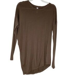 Athleta brown long sleeve top with asymmetrical hem Size S